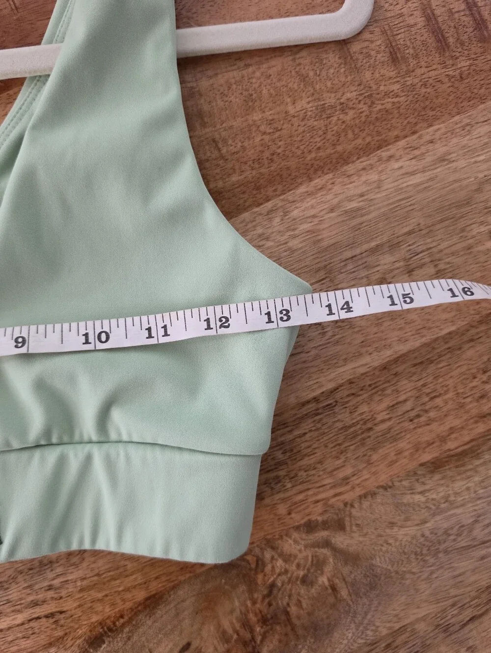 Daily Drills V-Neck Bra Size Small Mint Green